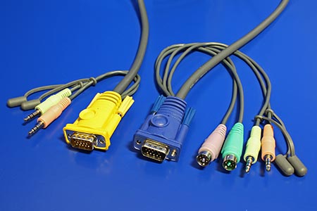 Kabel pro přepínač počítačů, MD18SPHD - VGA+2x PS/2, 1,8m (2L-5302P)