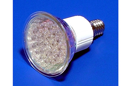 LED žárovka bílá, E14, 24 LED, 6000K, 28lm, 1,8W
